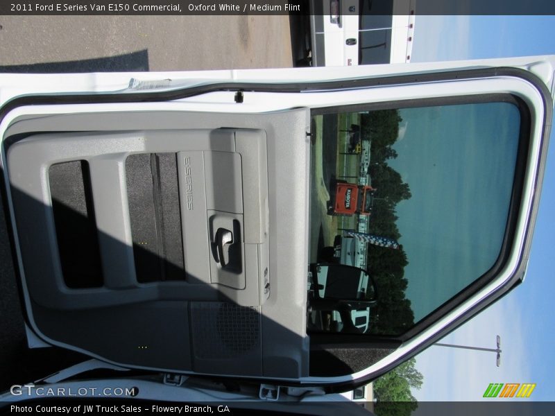 Oxford White / Medium Flint 2011 Ford E Series Van E150 Commercial