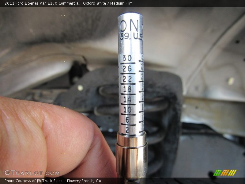 Oxford White / Medium Flint 2011 Ford E Series Van E150 Commercial