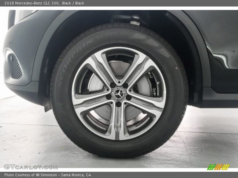 Black / Black 2018 Mercedes-Benz GLC 300