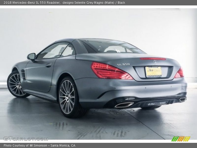 designo Selenite Grey Magno (Matte) / Black 2018 Mercedes-Benz SL 550 Roadster