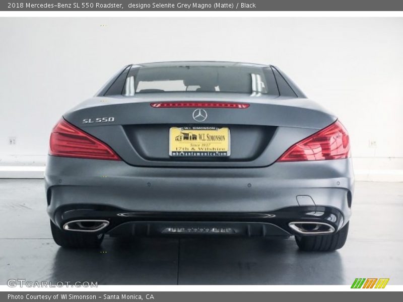 designo Selenite Grey Magno (Matte) / Black 2018 Mercedes-Benz SL 550 Roadster