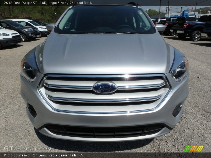 Ingot Silver / Charcoal Black 2018 Ford Escape SEL 4WD