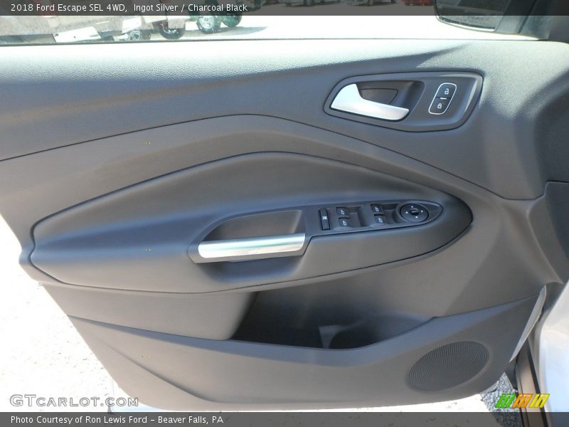 Ingot Silver / Charcoal Black 2018 Ford Escape SEL 4WD