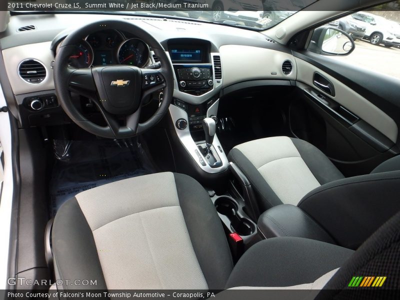 Summit White / Jet Black/Medium Titanium 2011 Chevrolet Cruze LS