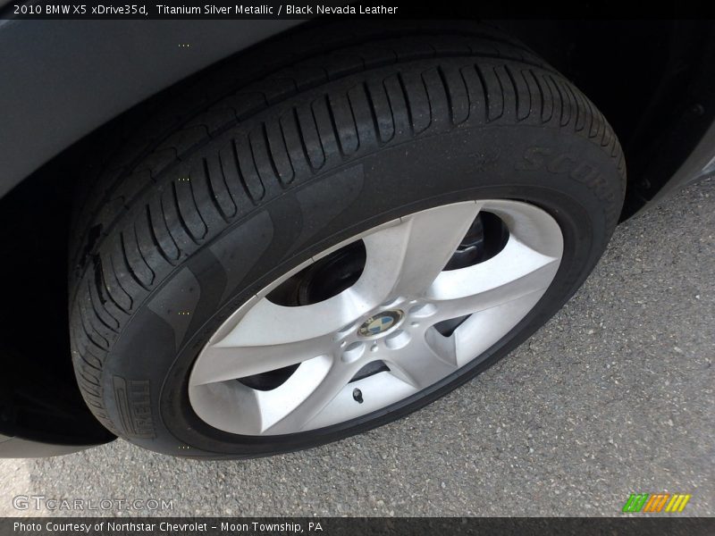 Titanium Silver Metallic / Black Nevada Leather 2010 BMW X5 xDrive35d