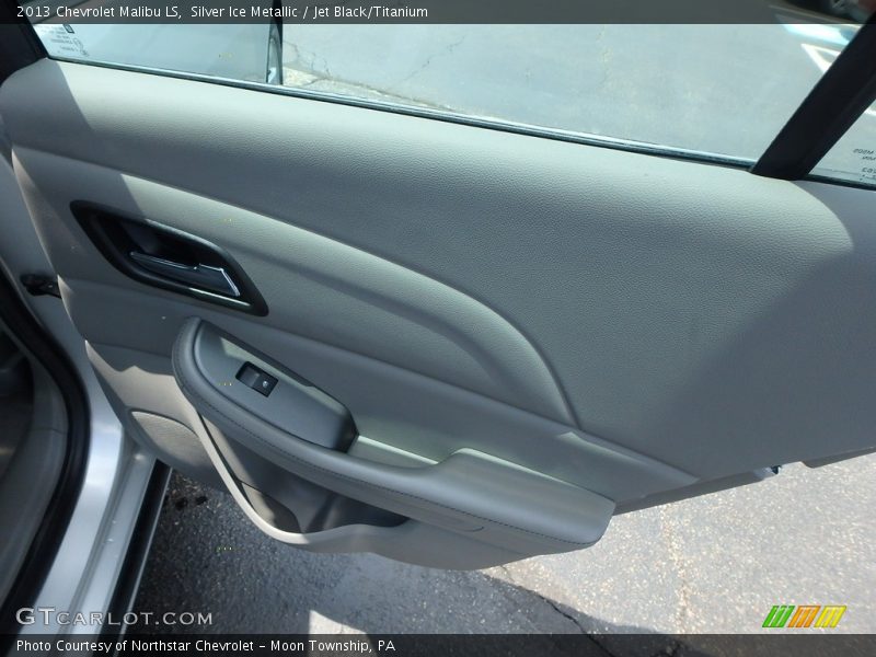 Silver Ice Metallic / Jet Black/Titanium 2013 Chevrolet Malibu LS