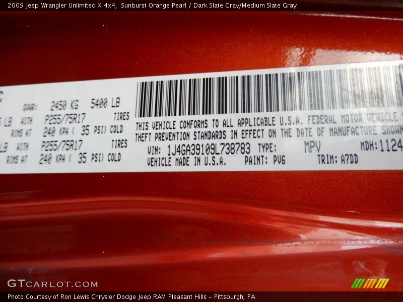 Sunburst Orange Pearl / Dark Slate Gray/Medium Slate Gray 2009 Jeep Wrangler Unlimited X 4x4