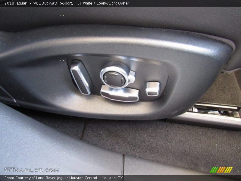 Fuji White / Ebony/Light Oyster 2018 Jaguar F-PACE 30t AWD R-Sport