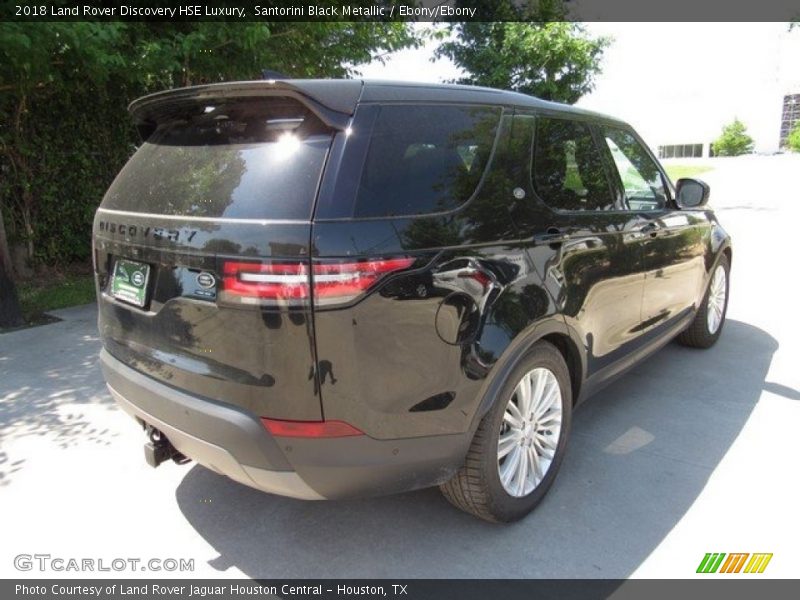 Santorini Black Metallic / Ebony/Ebony 2018 Land Rover Discovery HSE Luxury