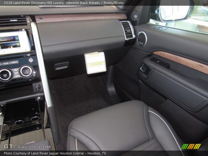 Santorini Black Metallic / Ebony/Ebony 2018 Land Rover Discovery HSE Luxury
