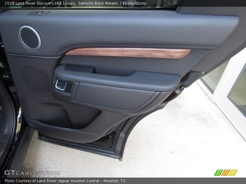 Santorini Black Metallic / Ebony/Ebony 2018 Land Rover Discovery HSE Luxury