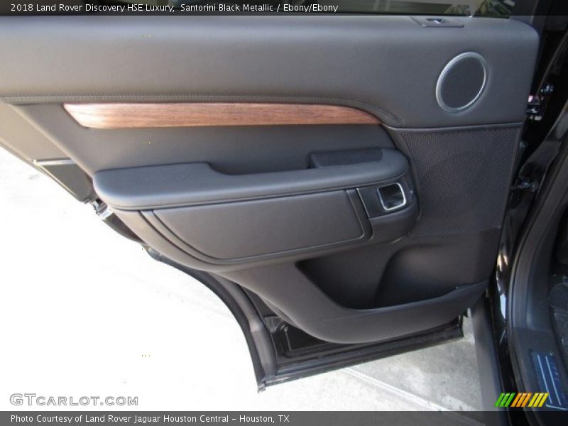 Santorini Black Metallic / Ebony/Ebony 2018 Land Rover Discovery HSE Luxury