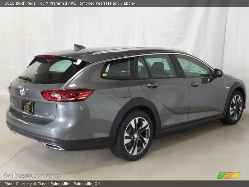 Smoked Pearl Metallic / Ebony 2018 Buick Regal TourX Preferred AWD