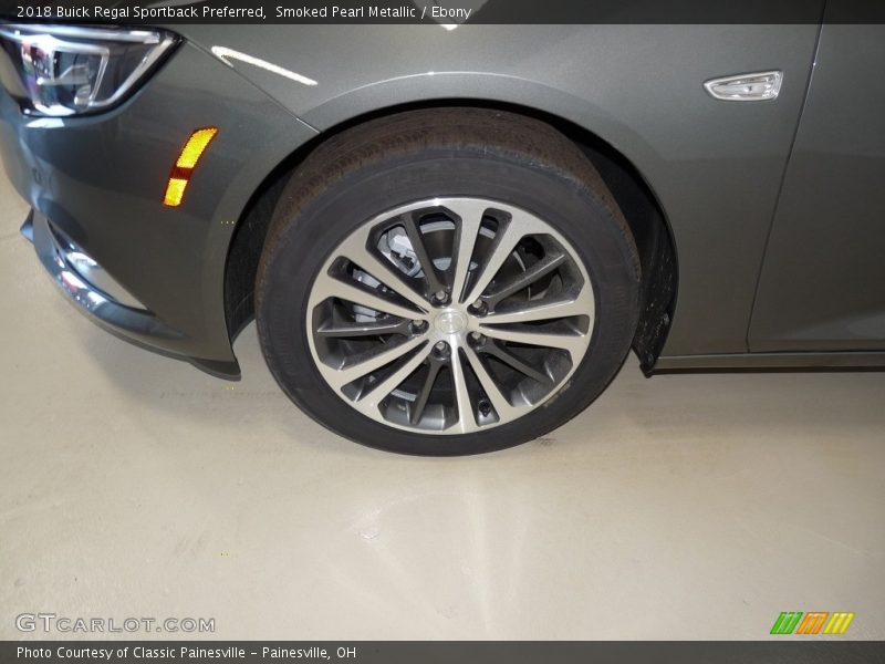 Smoked Pearl Metallic / Ebony 2018 Buick Regal Sportback Preferred