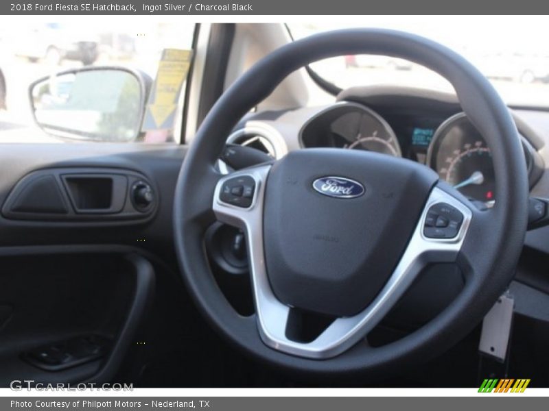 Ingot Silver / Charcoal Black 2018 Ford Fiesta SE Hatchback