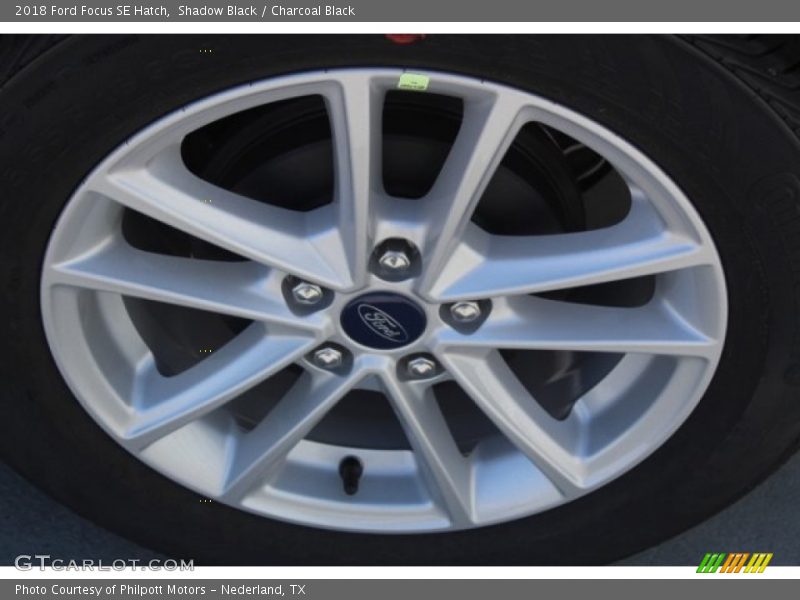 Shadow Black / Charcoal Black 2018 Ford Focus SE Hatch