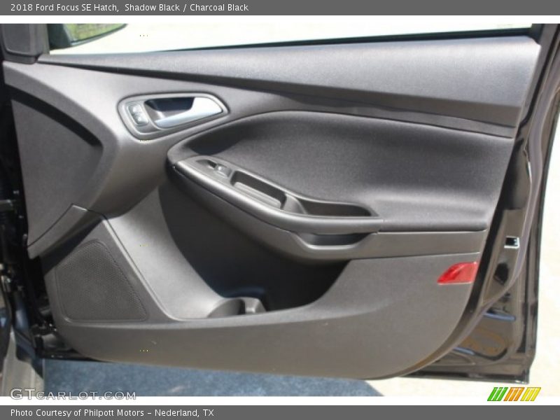 Shadow Black / Charcoal Black 2018 Ford Focus SE Hatch