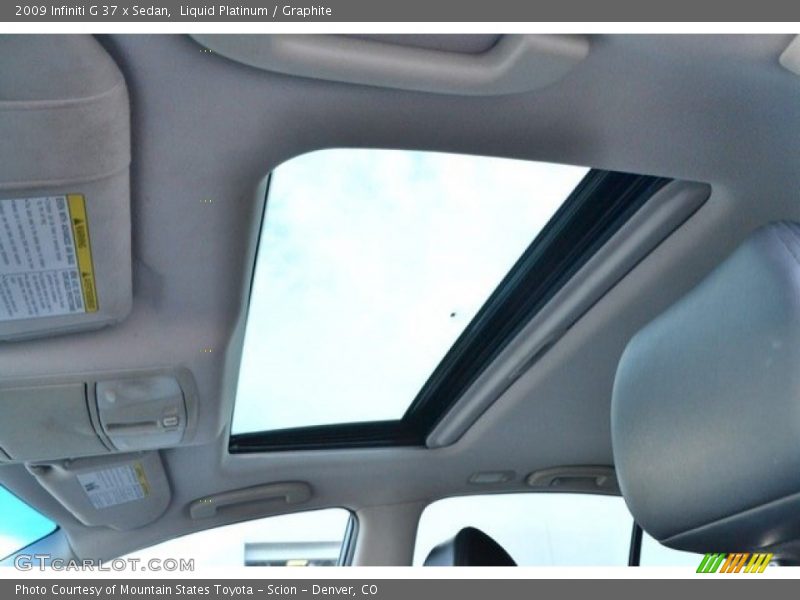 Liquid Platinum / Graphite 2009 Infiniti G 37 x Sedan