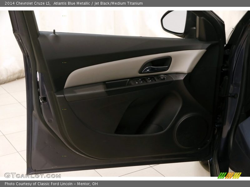 Atlantis Blue Metallic / Jet Black/Medium Titanium 2014 Chevrolet Cruze LS