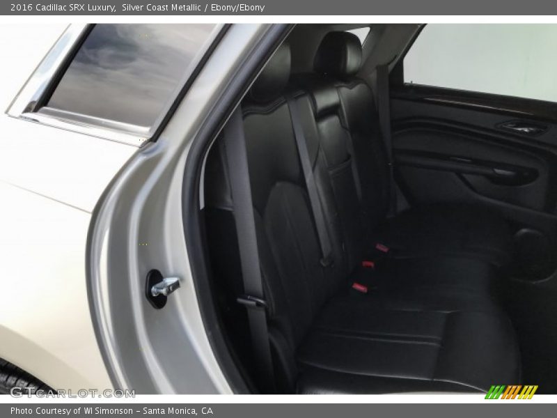 Silver Coast Metallic / Ebony/Ebony 2016 Cadillac SRX Luxury