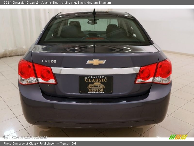Atlantis Blue Metallic / Jet Black/Medium Titanium 2014 Chevrolet Cruze LS