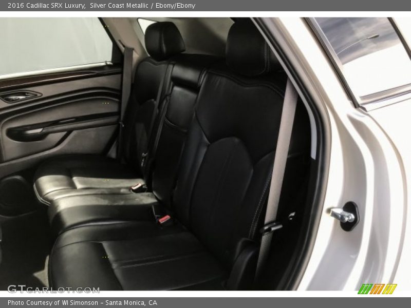 Silver Coast Metallic / Ebony/Ebony 2016 Cadillac SRX Luxury