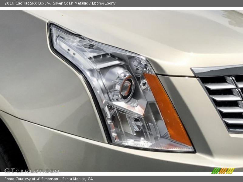 Silver Coast Metallic / Ebony/Ebony 2016 Cadillac SRX Luxury