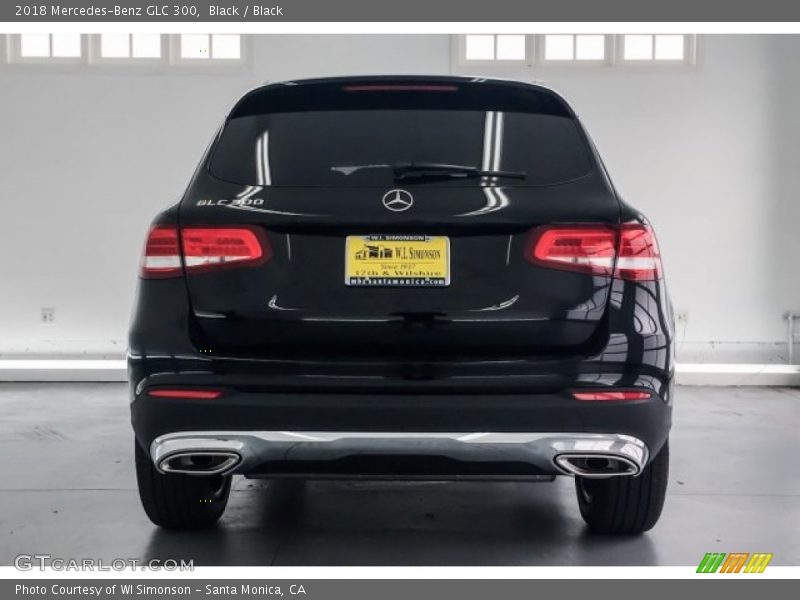 Black / Black 2018 Mercedes-Benz GLC 300