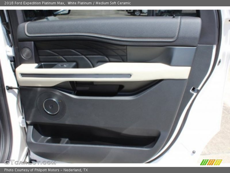 White Platinum / Medium Soft Ceramic 2018 Ford Expedition Platinum Max