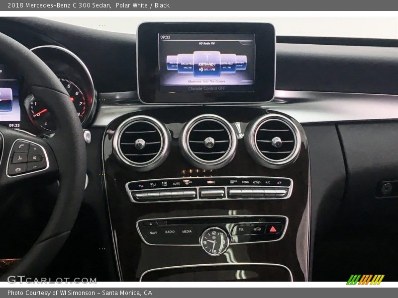Polar White / Black 2018 Mercedes-Benz C 300 Sedan