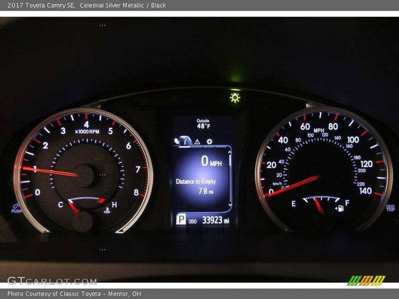 Celestial Silver Metallic / Black 2017 Toyota Camry SE