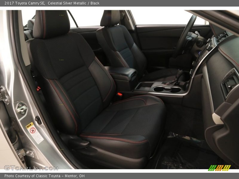 Celestial Silver Metallic / Black 2017 Toyota Camry SE