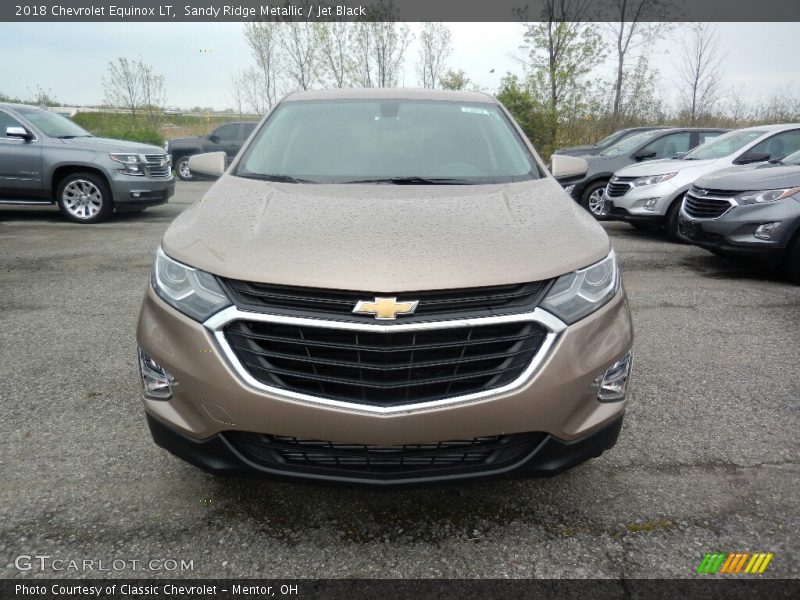 Sandy Ridge Metallic / Jet Black 2018 Chevrolet Equinox LT