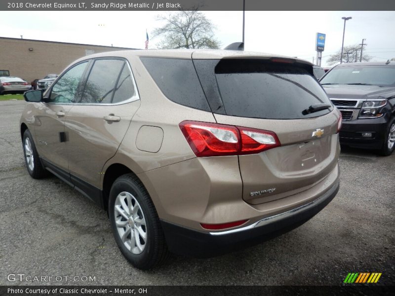 Sandy Ridge Metallic / Jet Black 2018 Chevrolet Equinox LT