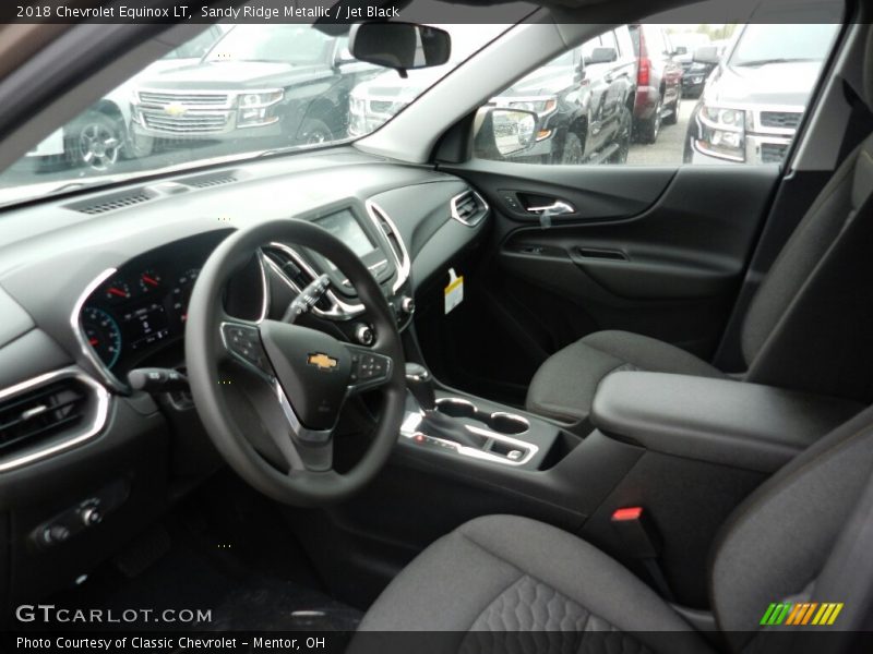 Sandy Ridge Metallic / Jet Black 2018 Chevrolet Equinox LT