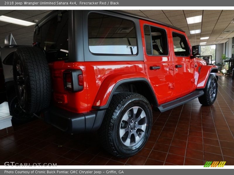 Firecracker Red / Black 2018 Jeep Wrangler Unlimited Sahara 4x4