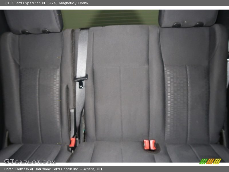 Magnetic / Ebony 2017 Ford Expedition XLT 4x4