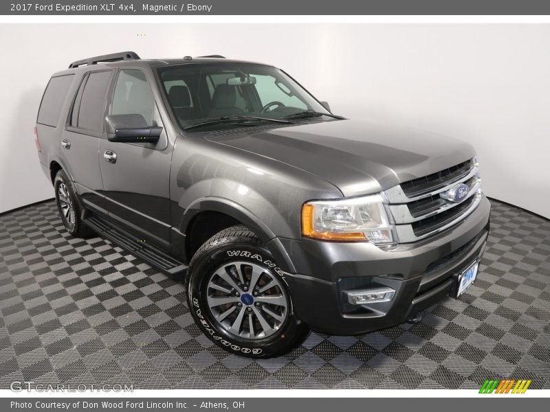 Magnetic / Ebony 2017 Ford Expedition XLT 4x4