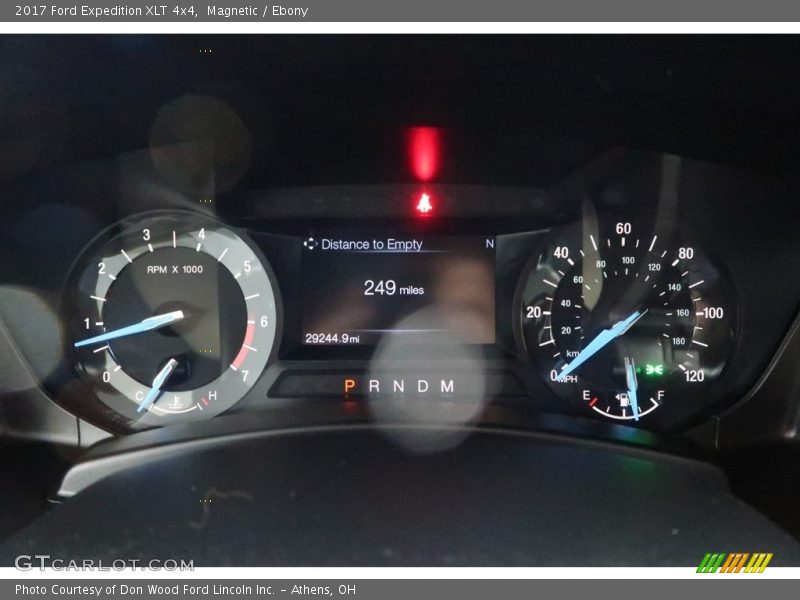 Magnetic / Ebony 2017 Ford Expedition XLT 4x4