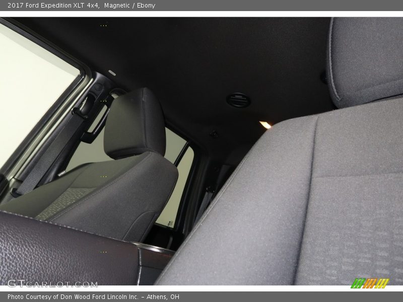 Magnetic / Ebony 2017 Ford Expedition XLT 4x4