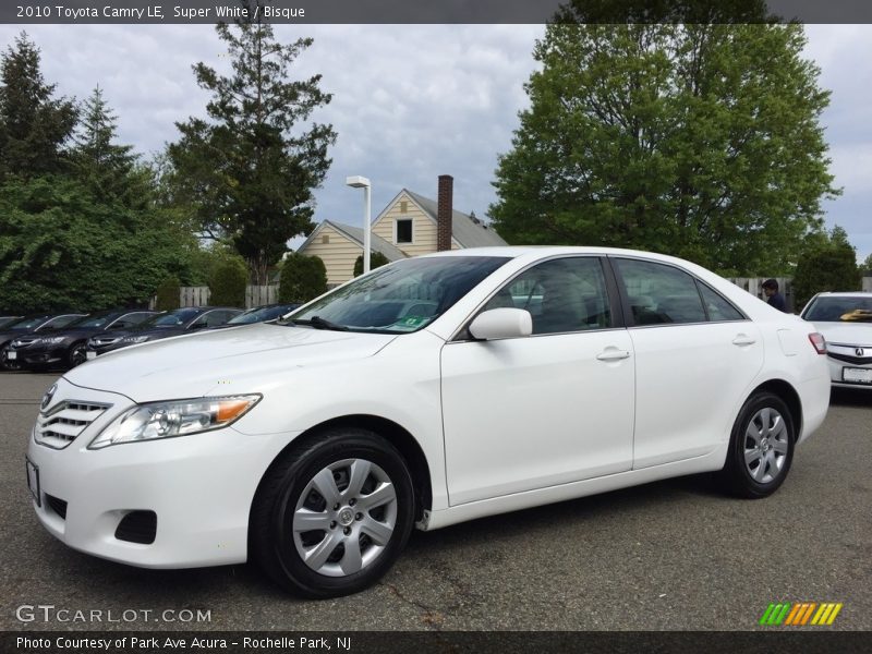 Super White / Bisque 2010 Toyota Camry LE