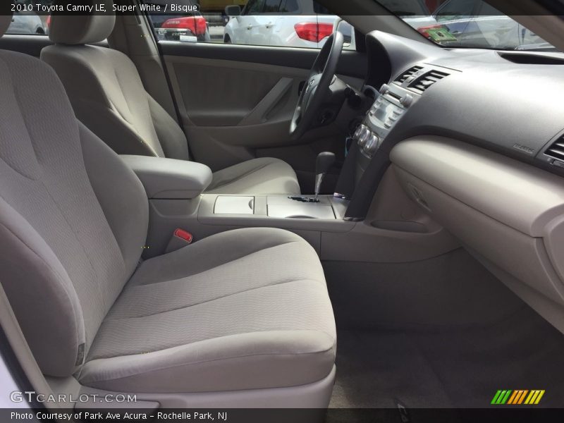 Super White / Bisque 2010 Toyota Camry LE