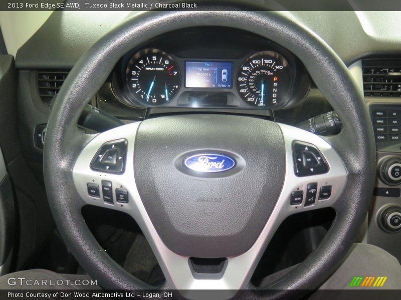 Tuxedo Black Metallic / Charcoal Black 2013 Ford Edge SE AWD