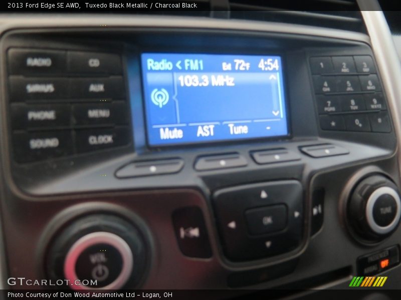 Tuxedo Black Metallic / Charcoal Black 2013 Ford Edge SE AWD