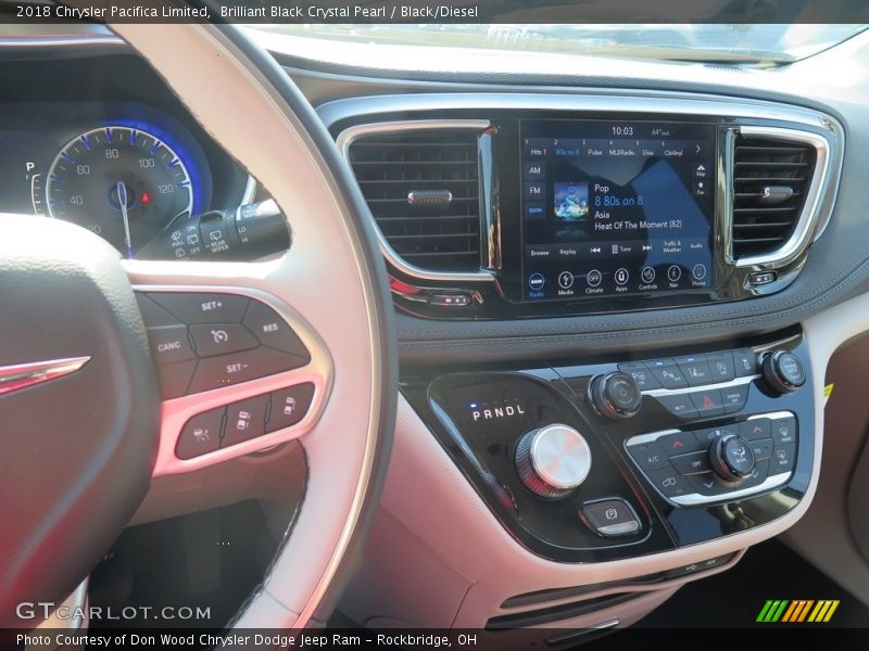 Brilliant Black Crystal Pearl / Black/Diesel 2018 Chrysler Pacifica Limited