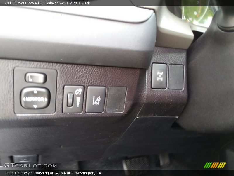 Galactic Aqua Mica / Black 2018 Toyota RAV4 LE