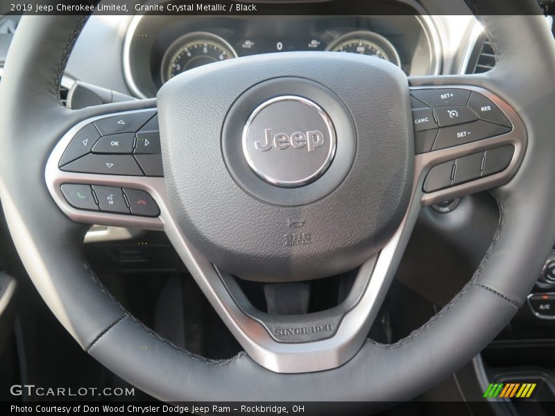 Granite Crystal Metallic / Black 2019 Jeep Cherokee Limited