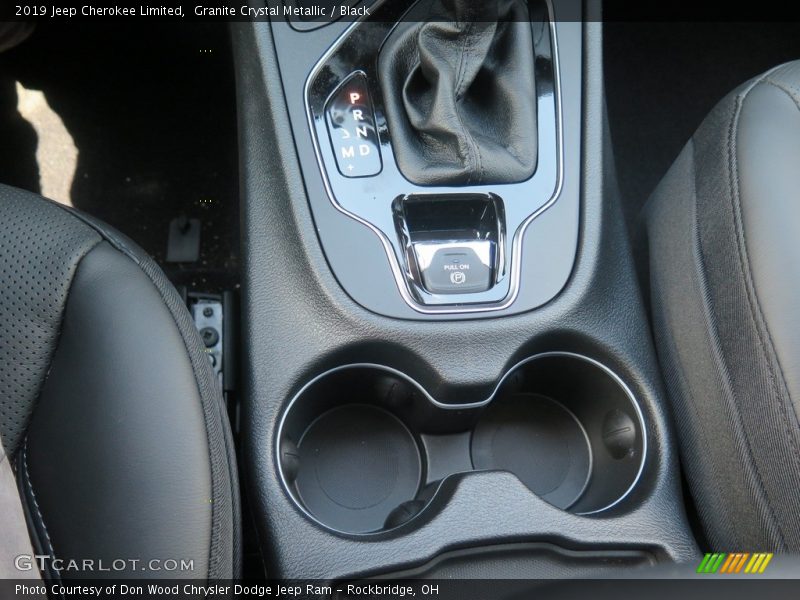 Granite Crystal Metallic / Black 2019 Jeep Cherokee Limited