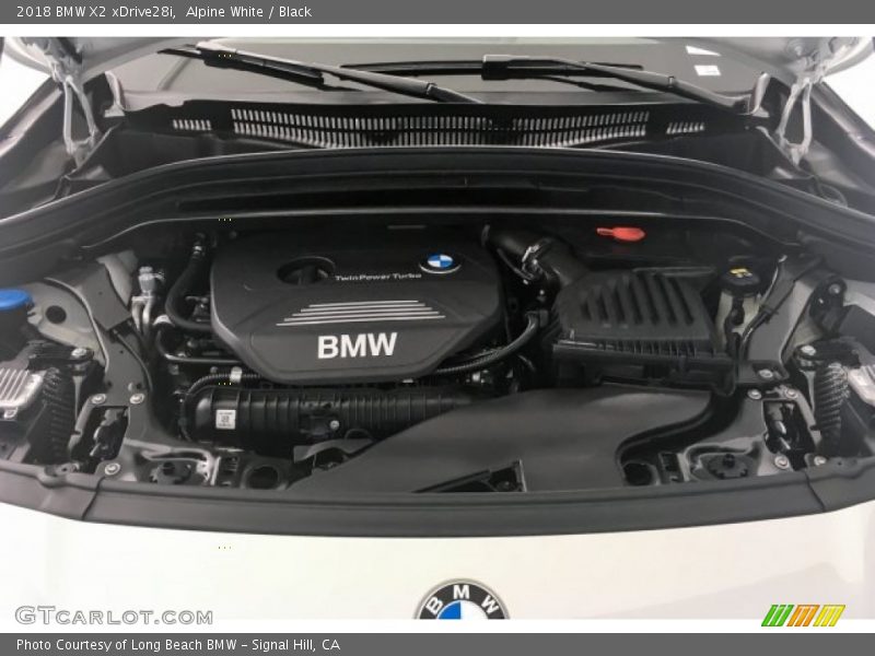 Alpine White / Black 2018 BMW X2 xDrive28i