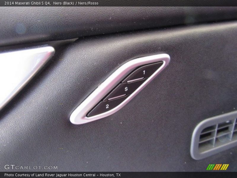 Nero (Black) / Nero/Rosso 2014 Maserati Ghibli S Q4